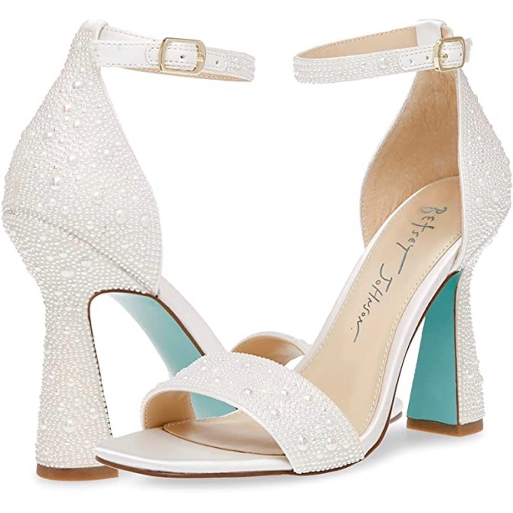 Betsey Johnson Dani pearl and rhinestone heels size 9.5